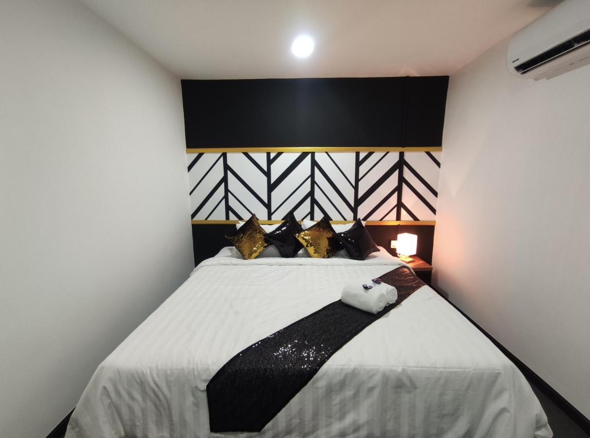 The Sky Inn Kuantan Extérieur photo