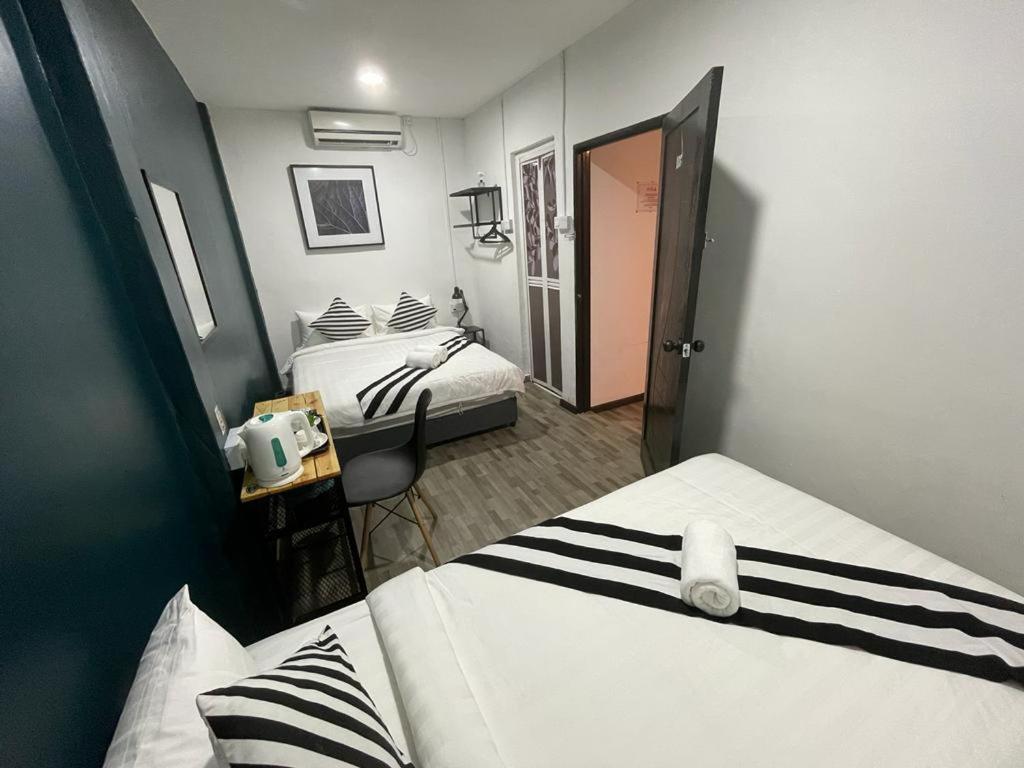The Sky Inn Kuantan Extérieur photo